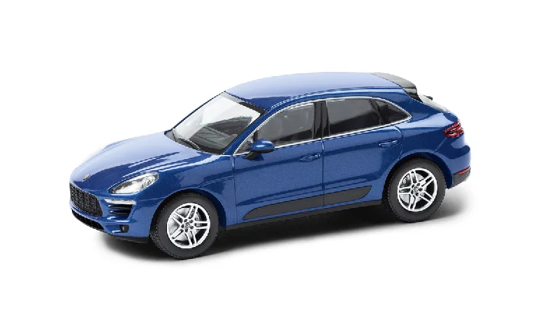 Porsche  2015 Porsche Macan S 1:43 Model Car - Sapphire Blue