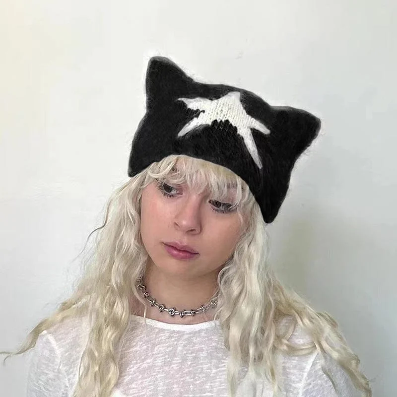 Women's Grunge Star Knitted Hat